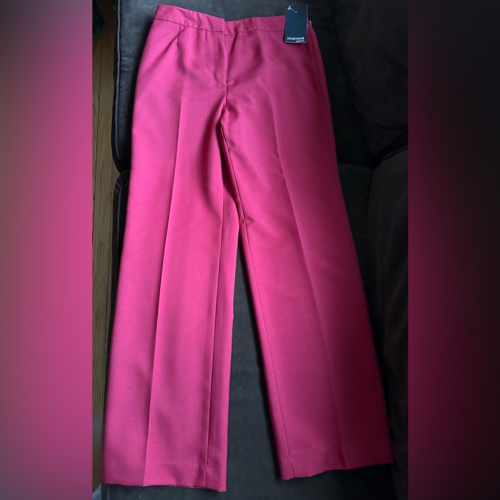 Jones Wear Essential Red NWT Crease In Front &.Back Wide & Straight  Leg Sz 6